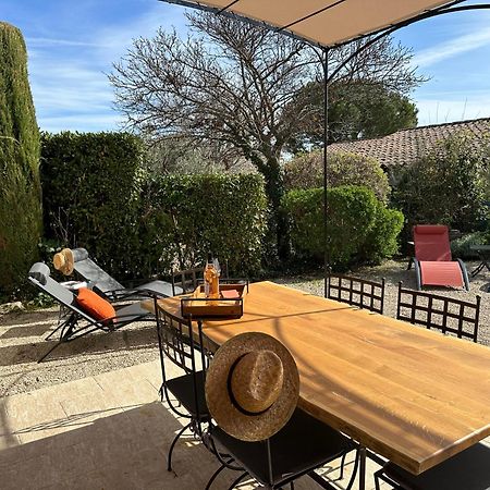 Lou Karo - Piscine Partagee - Parking Prive Villa Gordes Exteriör bild